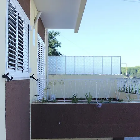Balio House *